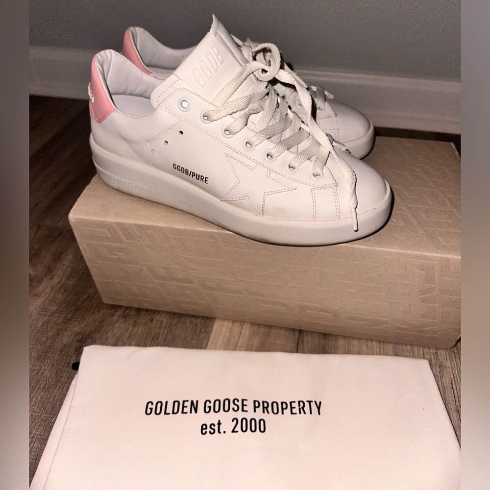 Golden Goose pure star size 6
